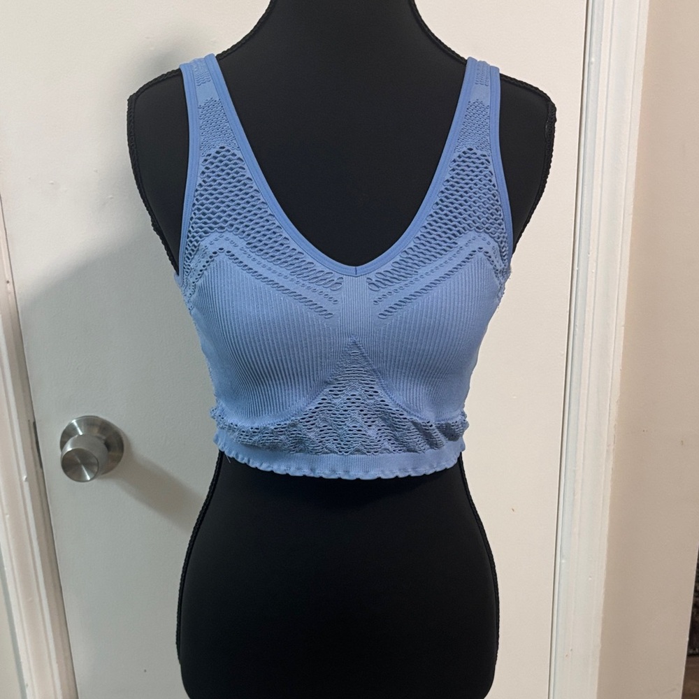 Aerie Light Blue Athletic Top Medium